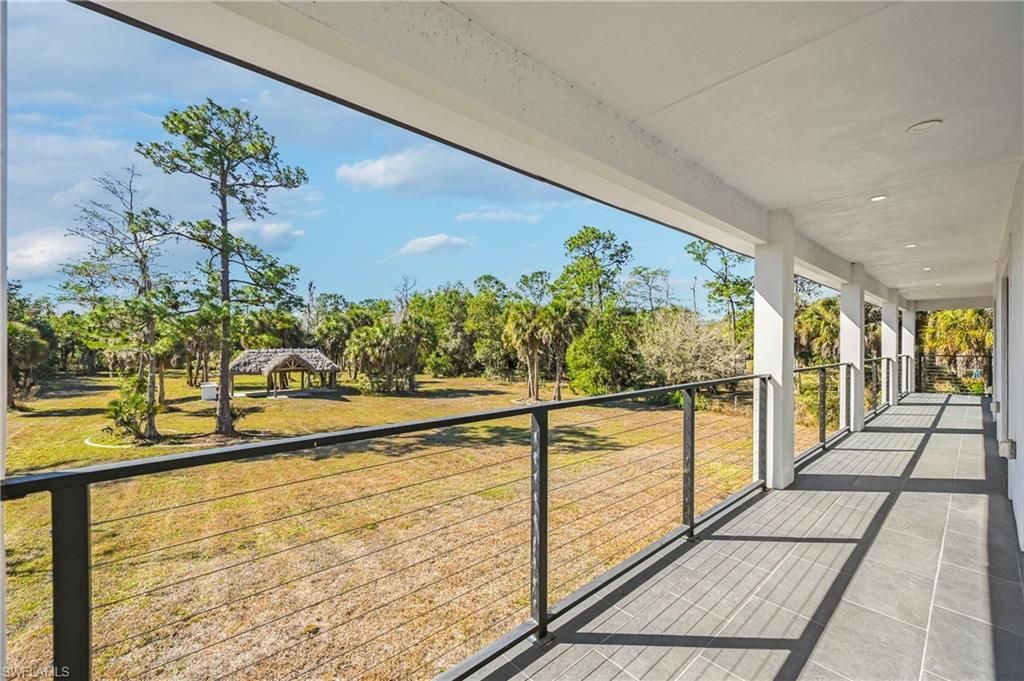 240 33rd Ave Ne, Naples, FL 34120 Photo