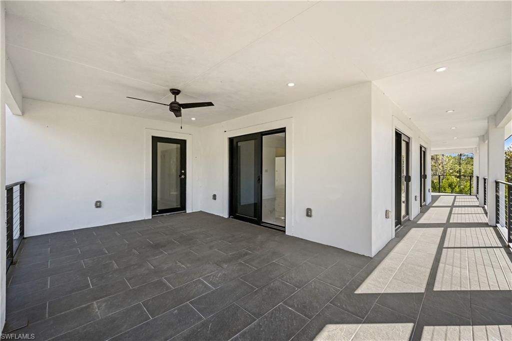 240 33rd Ave Ne, Naples, FL 34120 Photo