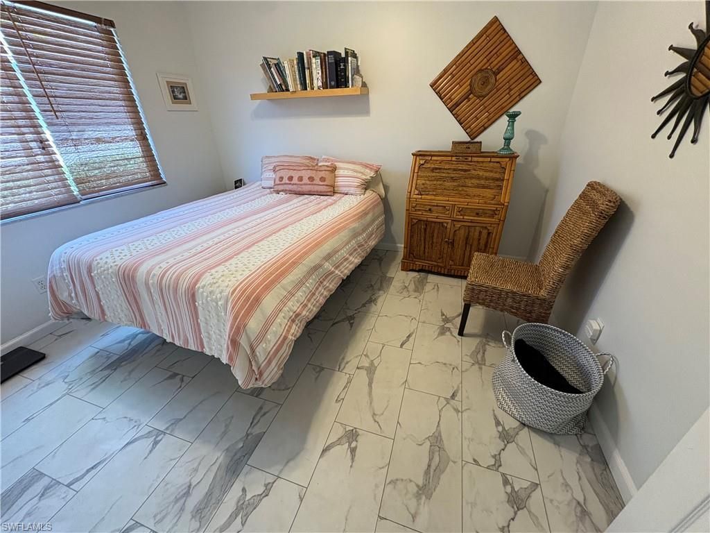 2500 Lee St , Naples, FL 34112 Photo