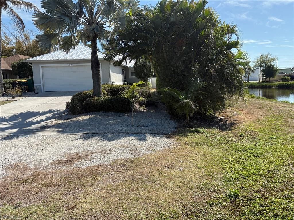 2500 Lee St , Naples, FL 34112 Photo