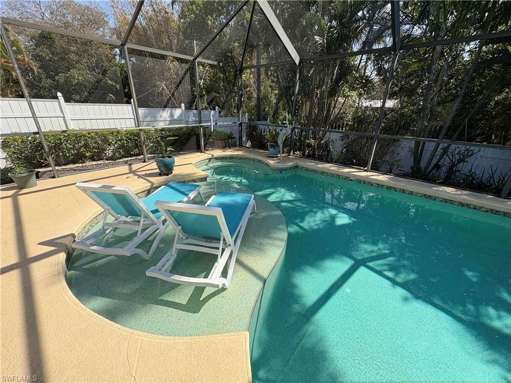 2500 Lee St, Naples, FL 34112 Photo