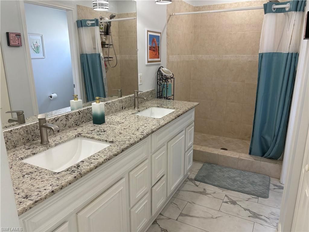 2500 Lee St, Naples, FL 34112 Photo