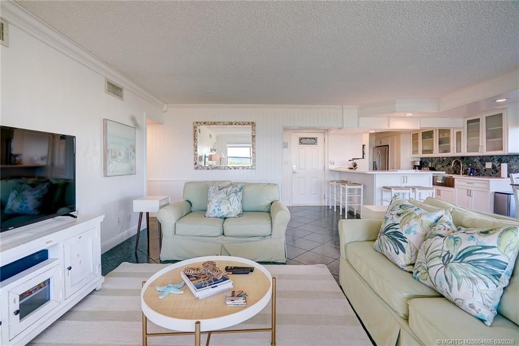 1289 NE Ocean Boulevard, Unit 4, Stuart, FL 34996 Photo
