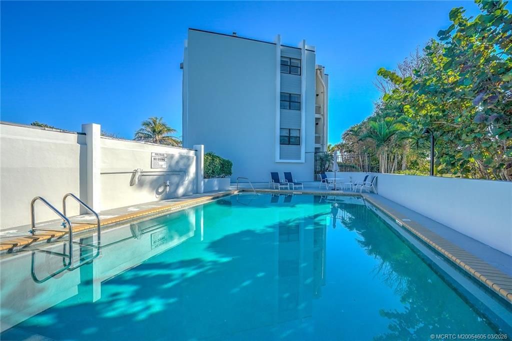 1289 NE Ocean Boulevard, Unit 4, Stuart, FL 34996 Photo