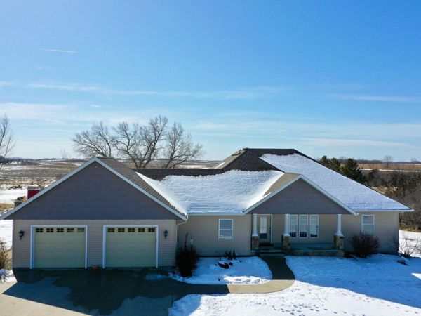17216 County Road 5 NW, New London, MN 56273