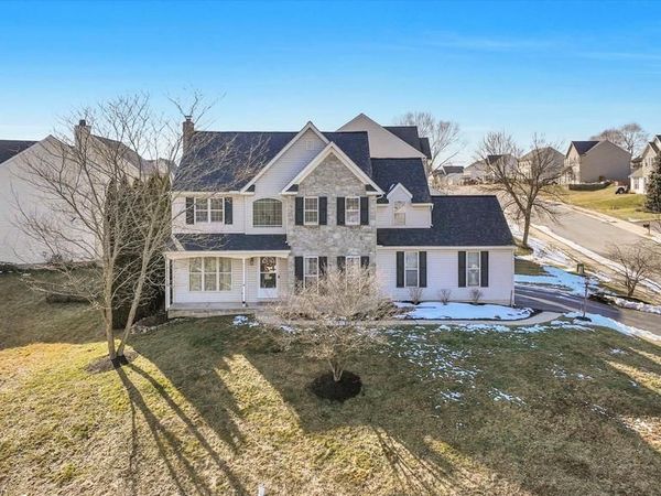 24 ROCKDALE DRIVE, SEVEN VALLEYS, PA 17360