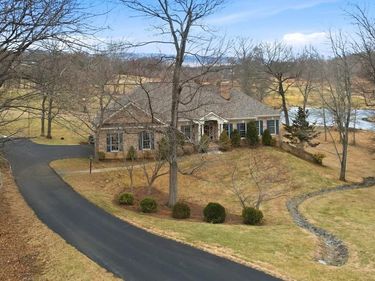 18051 TURNBERRY DRIVE , ROUND HILL, VA 20141