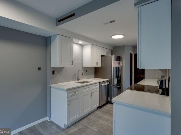 128 BRIAR COURT, MARLTON, NJ 08053