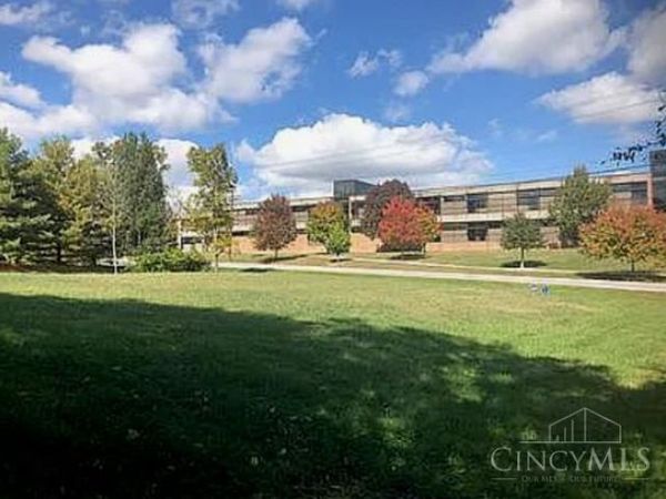 7379 Cornell Road, Montgomery, OH 45242