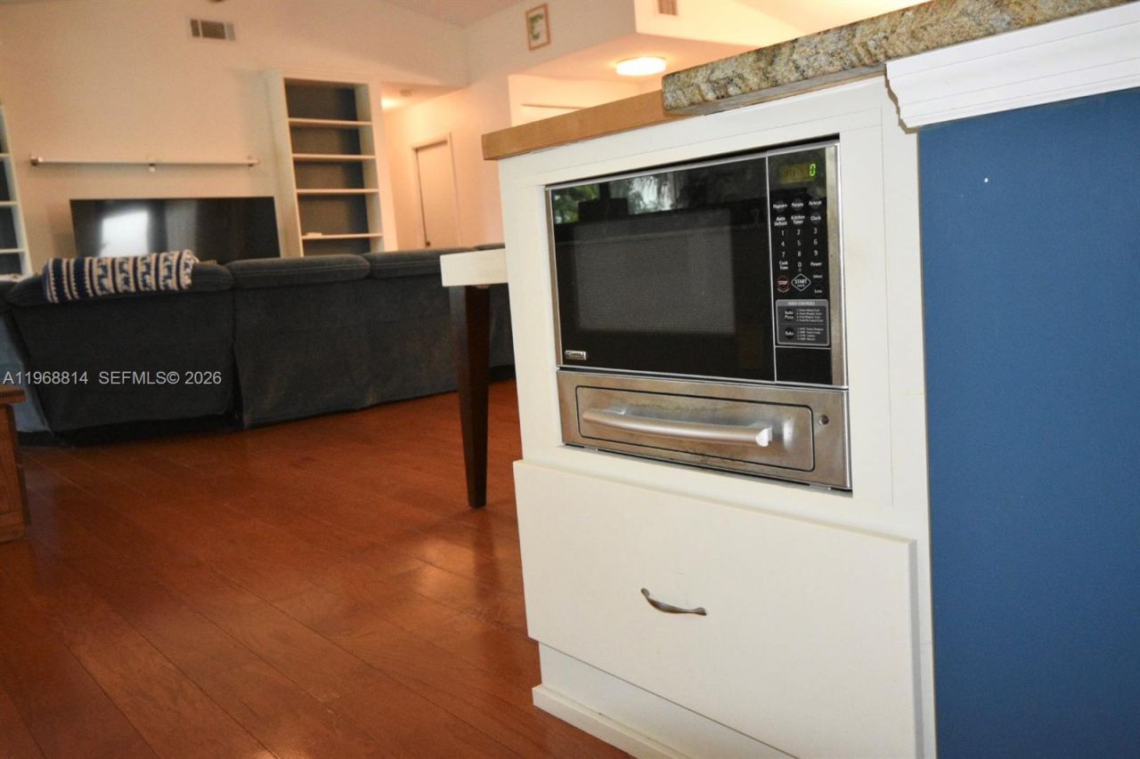 701 Blue Ridge Way, Davie, FL 33325 Photo