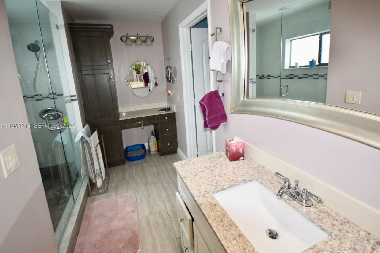 701 Blue Ridge Way, Davie, FL 33325 Photo