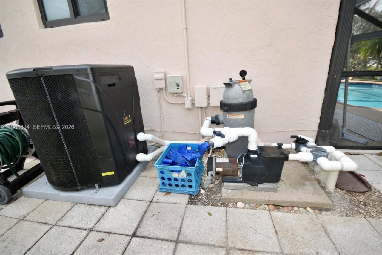 701 Blue Ridge Way, Davie, FL 33325 Photo