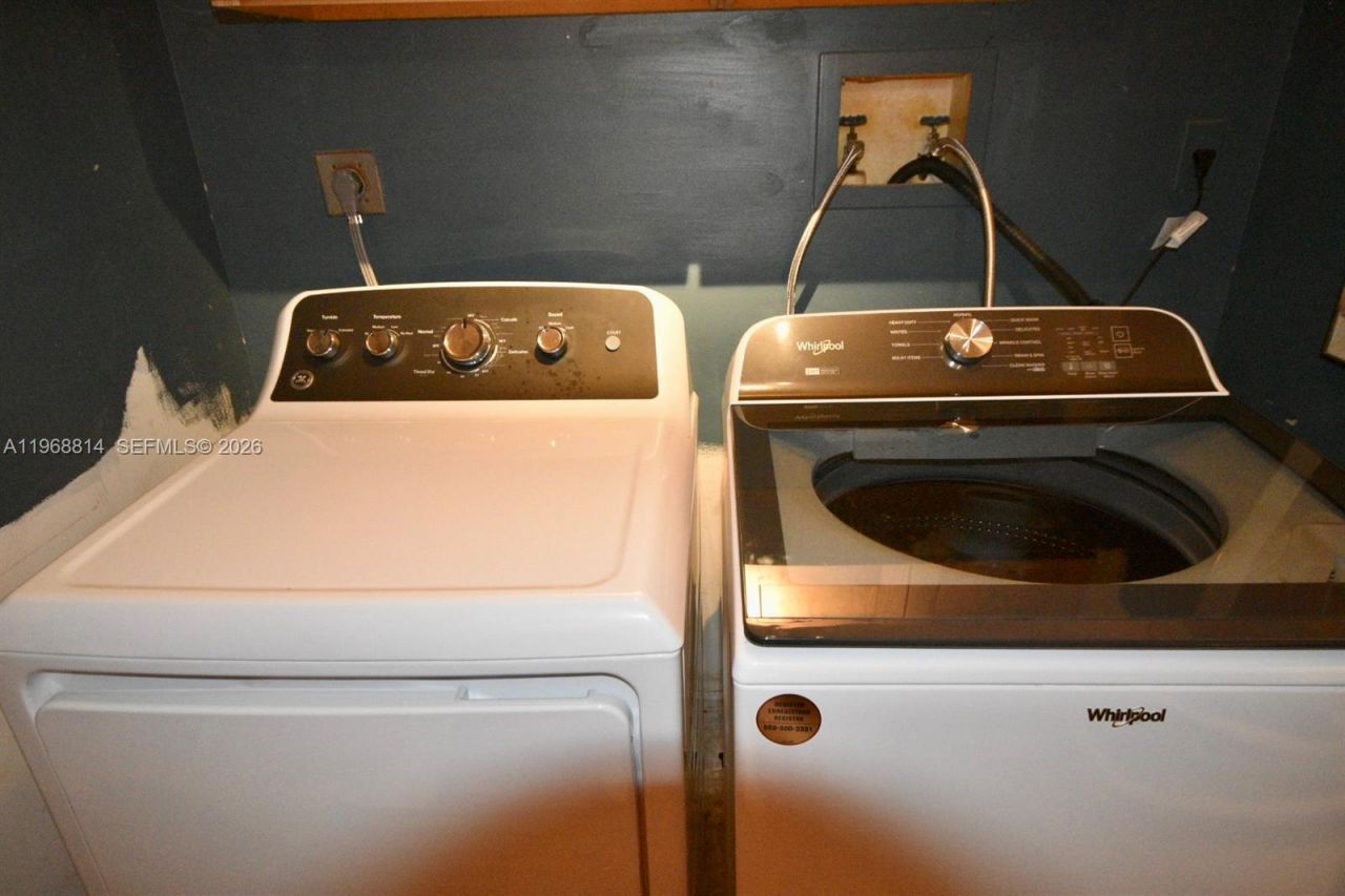 701 Blue Ridge Way, Davie, FL 33325 Photo