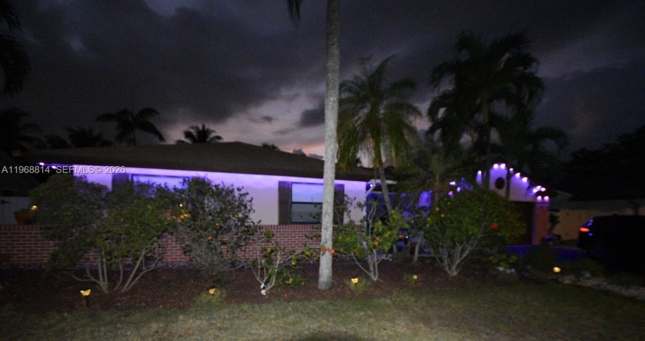 701 Blue Ridge Way, Davie, FL 33325 Photo