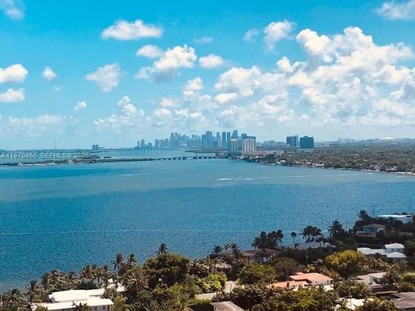 2000 Towerside Ter, Unit 1408, Miami, FL 33138