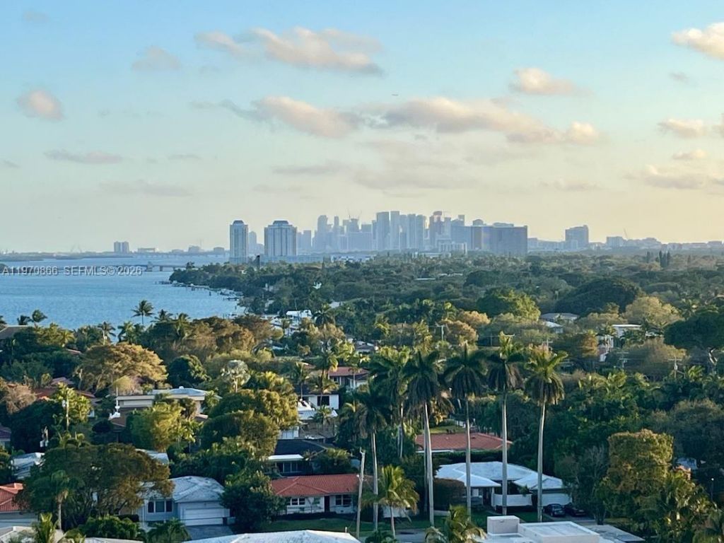 2000 Towerside Ter, Unit 1408, Miami, FL 33138 Photo