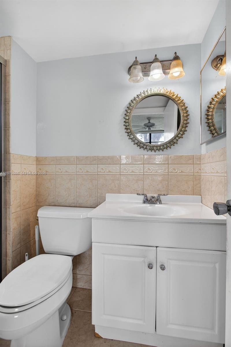 7310 NW 18th St , Unit 208, Margate, FL 33063 Photo