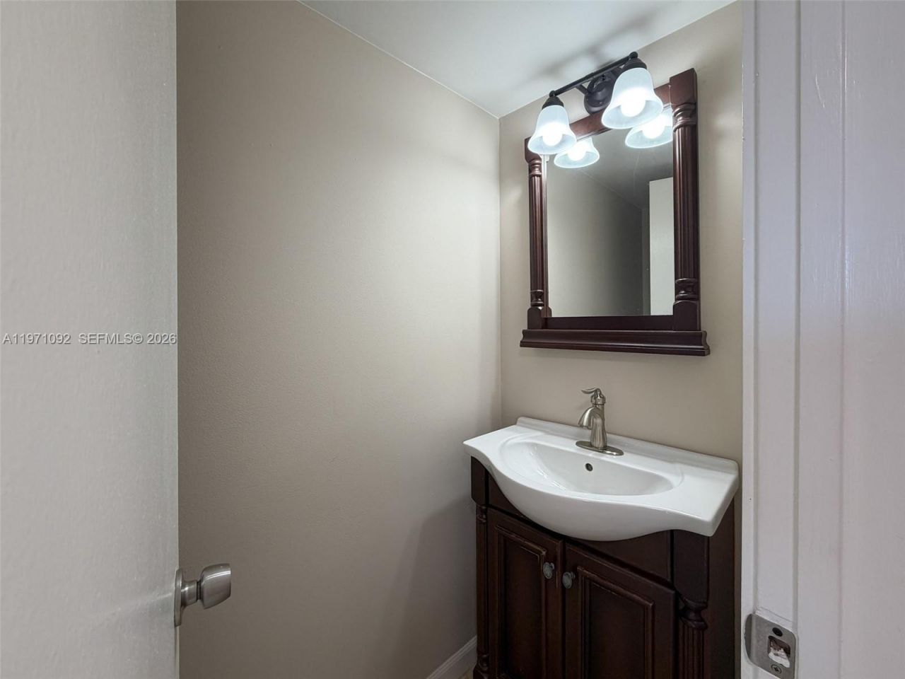 7401 NW 16th St, Unit 408, Plantation, FL 33313 Photo