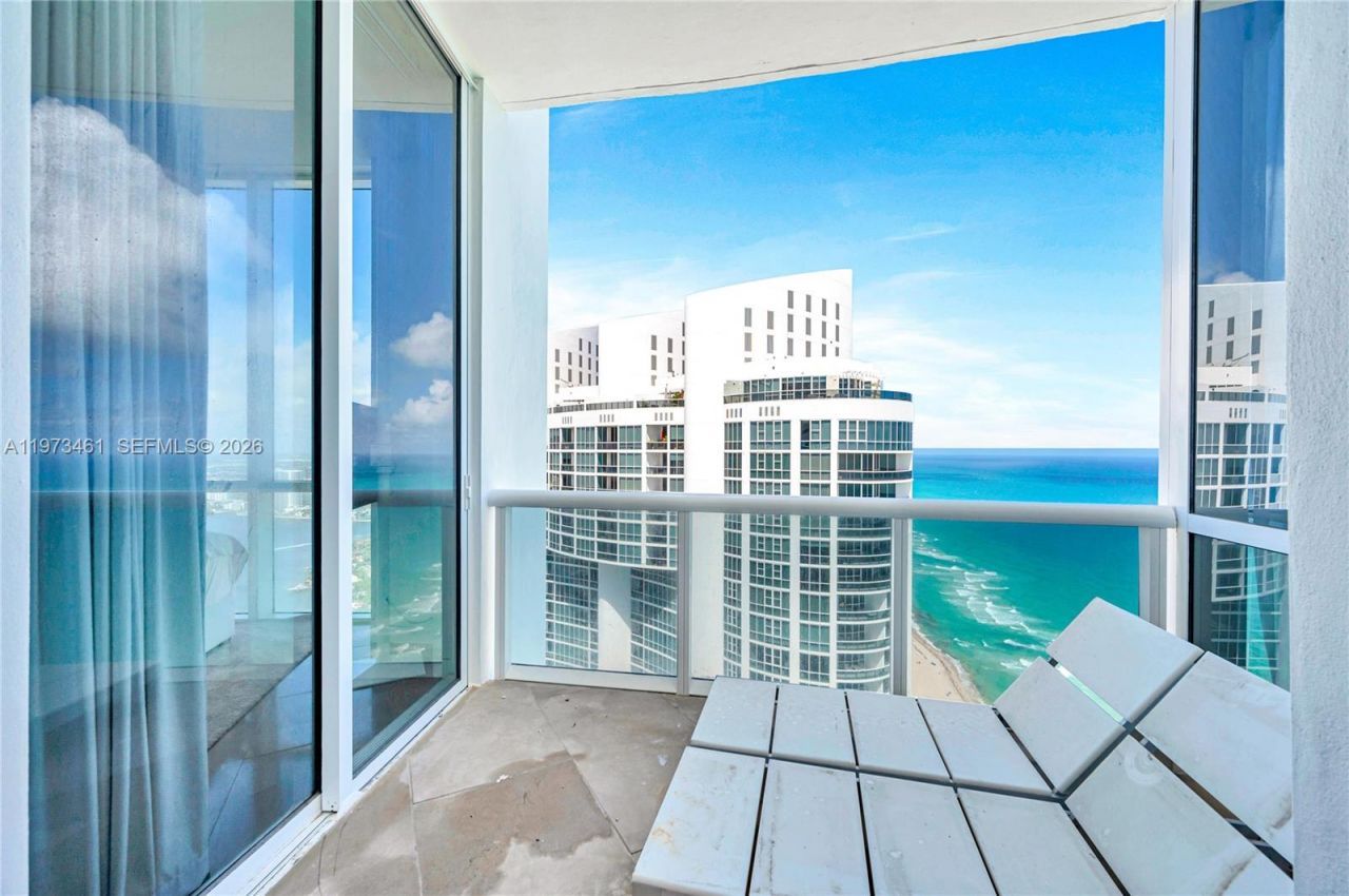 18101 Collins Ave, Unit 5509, Sunny Isles Beach, FL 33160 Photo