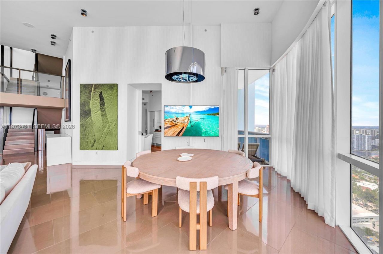 18101 Collins Ave, Unit 5509, Sunny Isles Beach, FL 33160 Photo