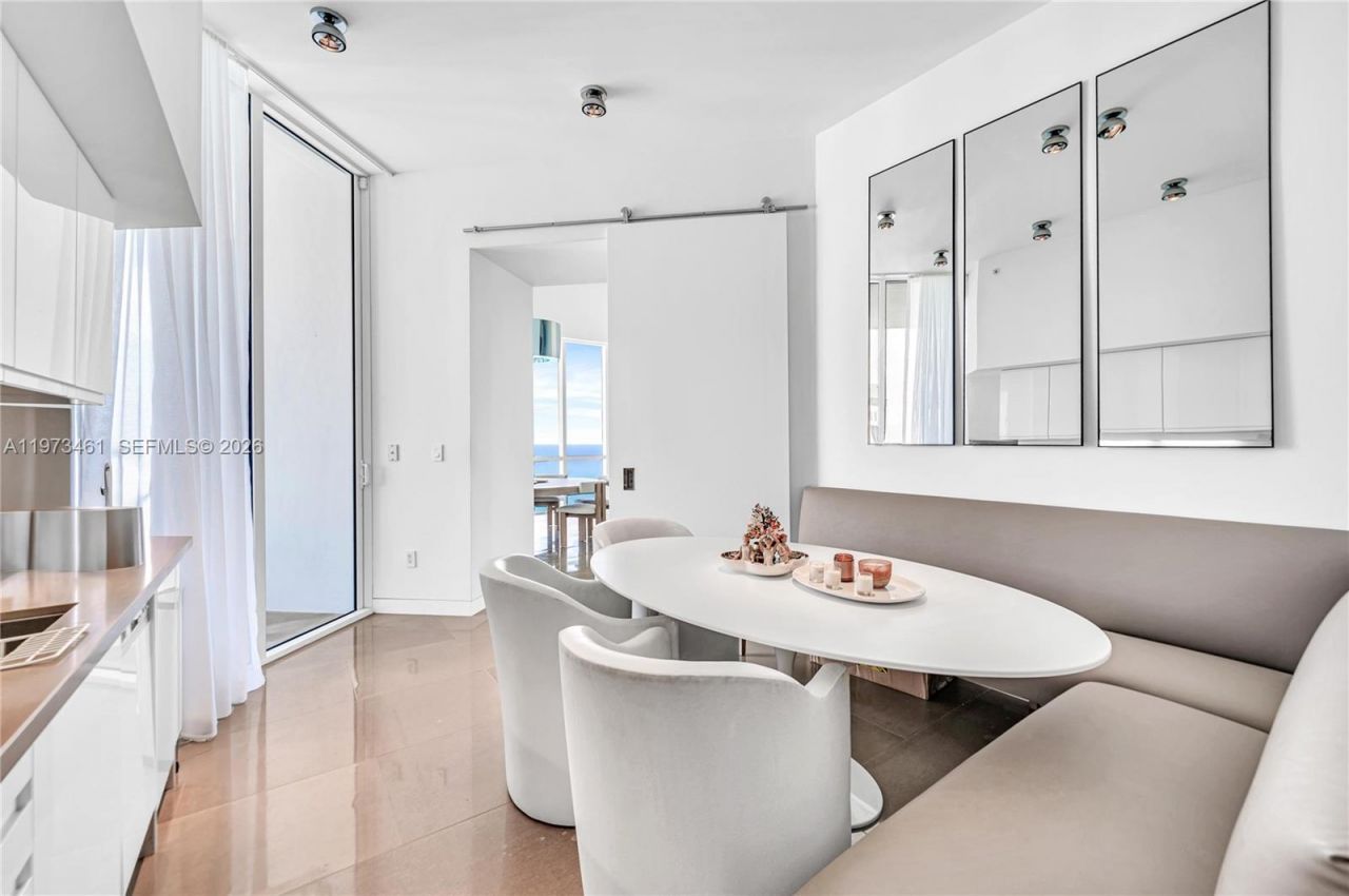 18101 Collins Ave, Unit 5509, Sunny Isles Beach, FL 33160 Photo