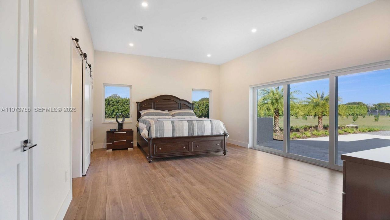 25025 SW 202nd Ave, Homestead, FL 33031 Photo