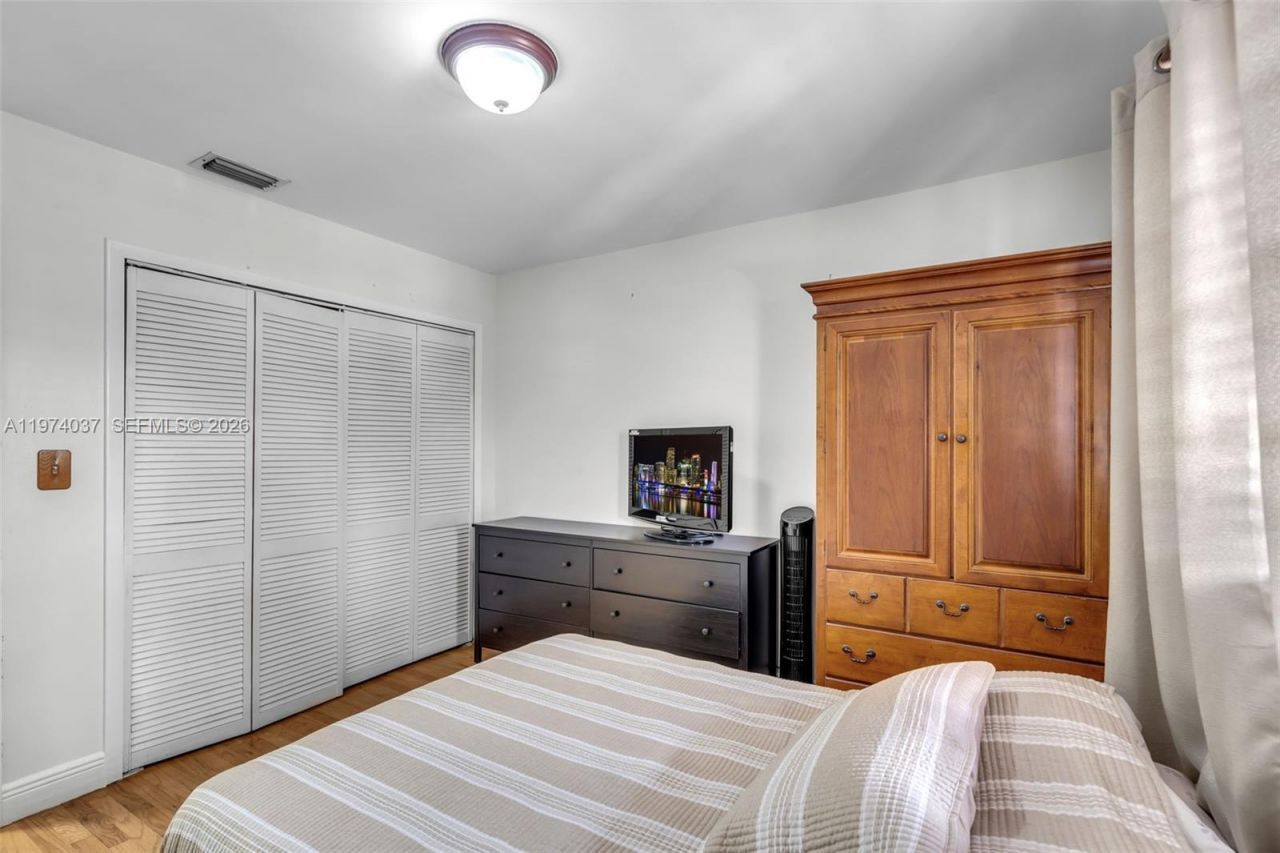 9911 SW 136th Ct, Miami, FL 33186 Photo