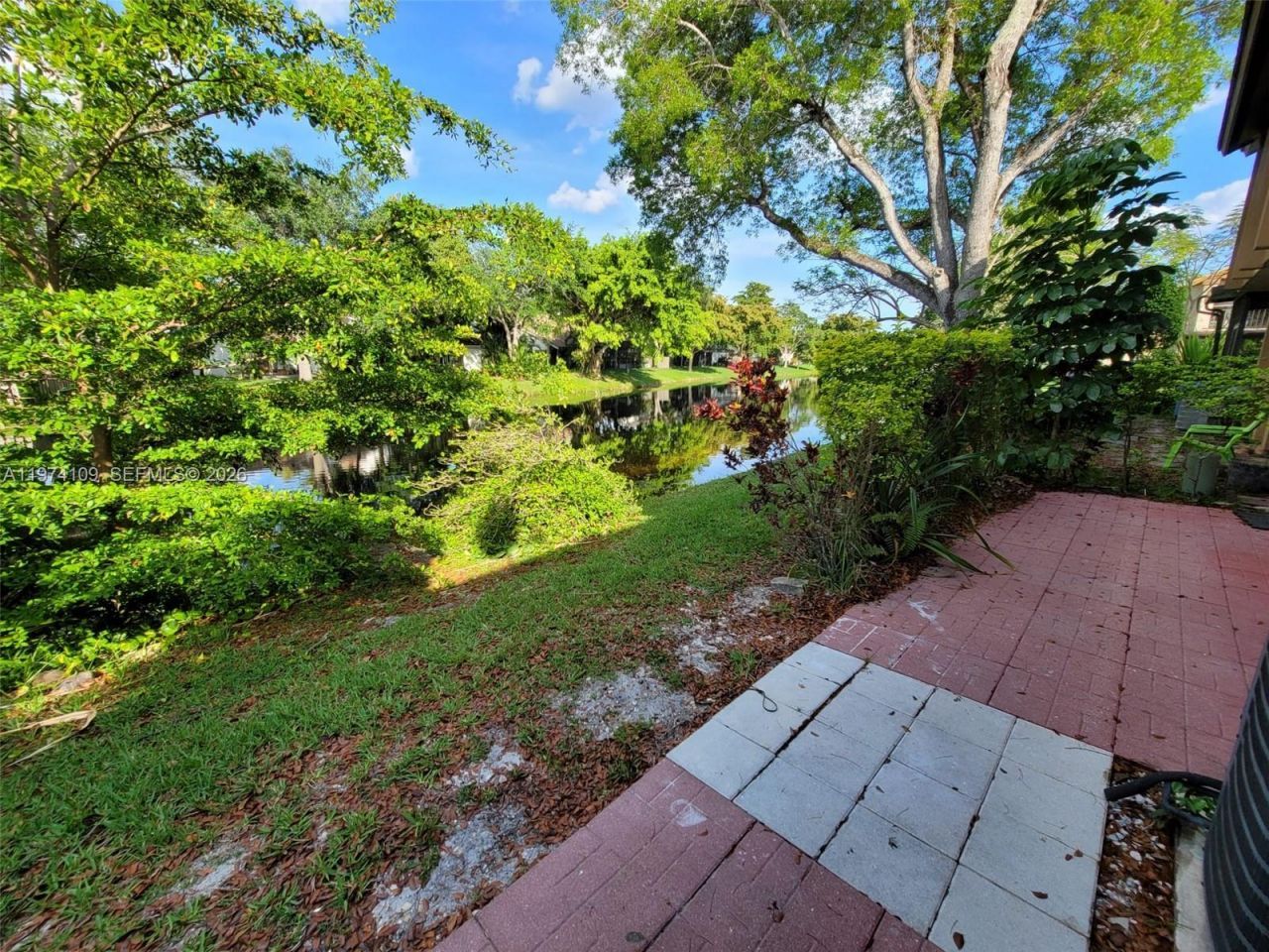 6 Wimbledon Lake Dr, Unit 252, Plantation, FL 33324 Photo