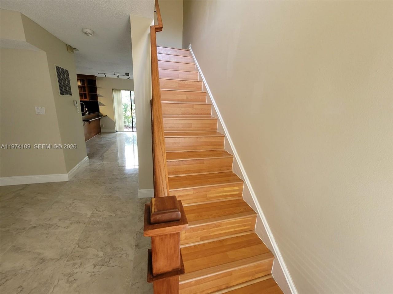 6 Wimbledon Lake Dr, Unit 252, Plantation, FL 33324 Photo