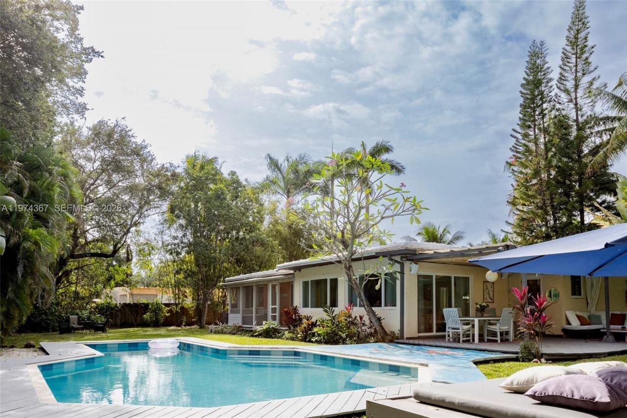 750 NE 120th St, Biscayne Park, FL 33161 Photo