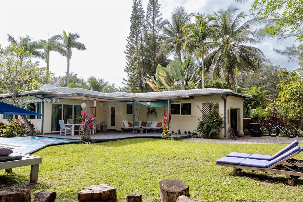 750 NE 120th St, Biscayne Park, FL 33161 Photo