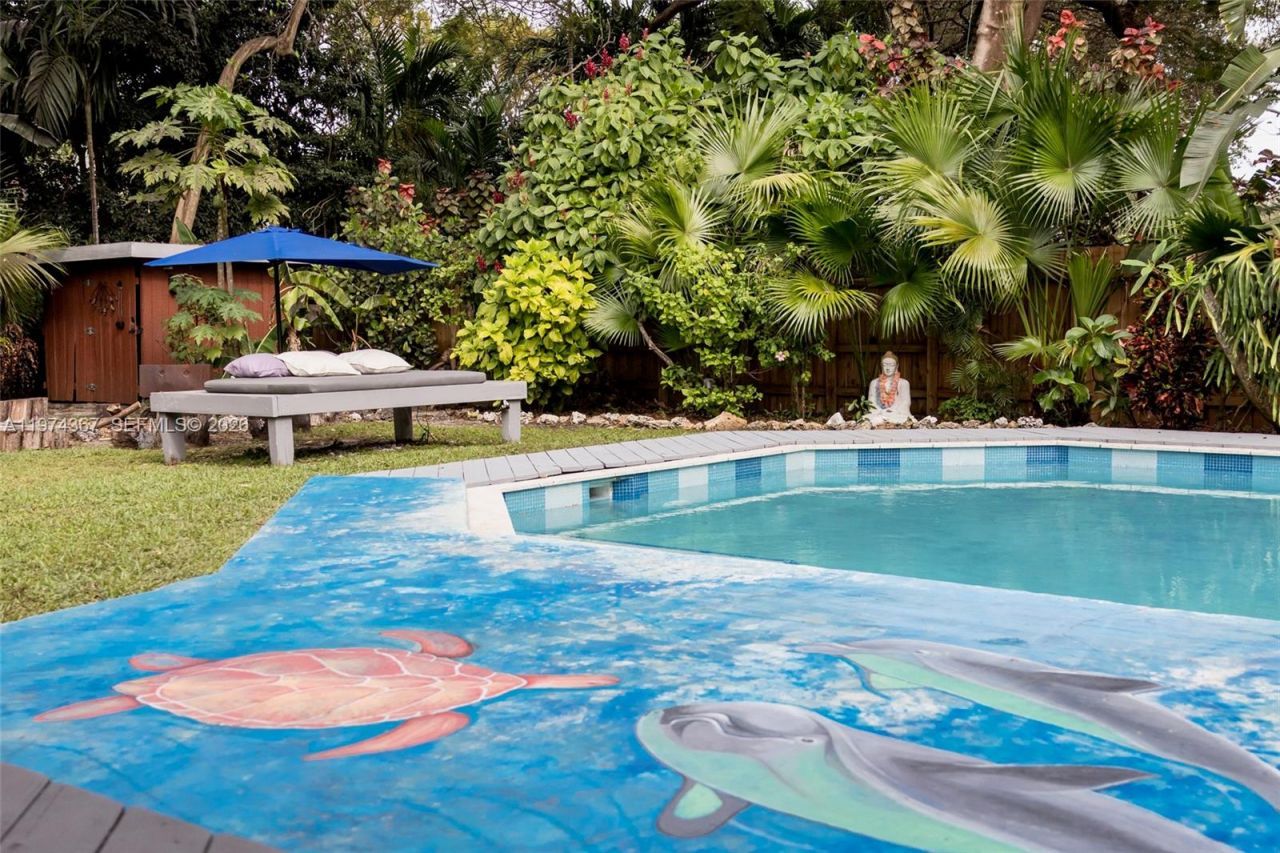 750 NE 120th St, Biscayne Park, FL 33161 Photo