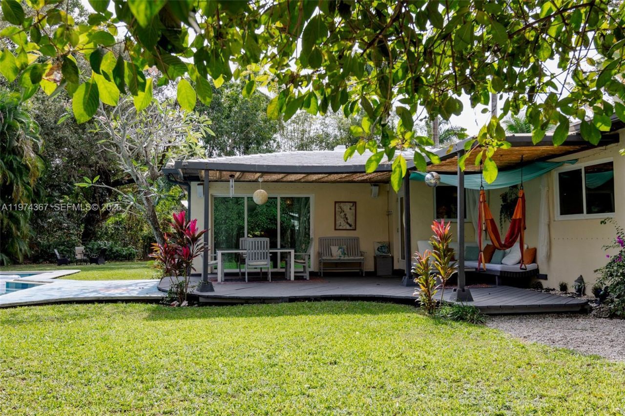 750 NE 120th St, Biscayne Park, FL 33161 Photo