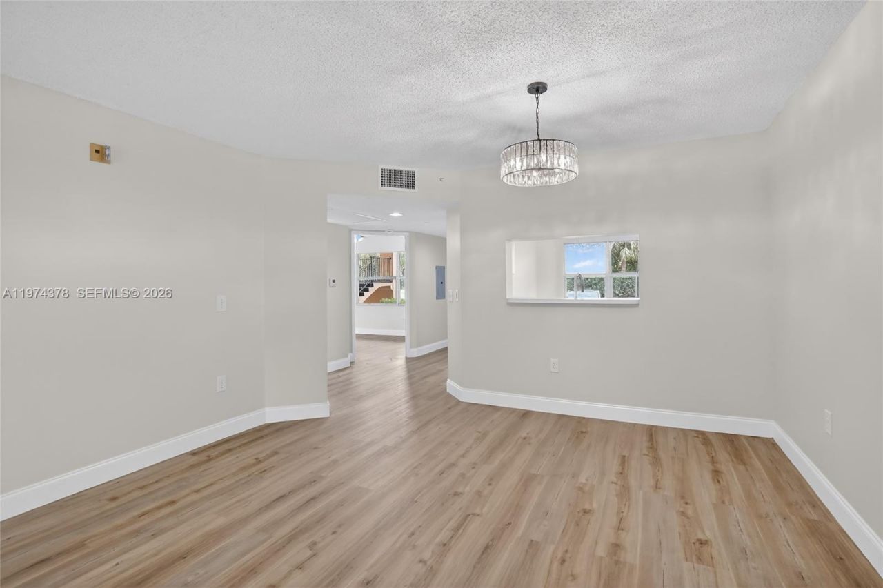 701 SW 142nd Ave, Unit 113S, Pembroke Pines, FL 33027 Photo