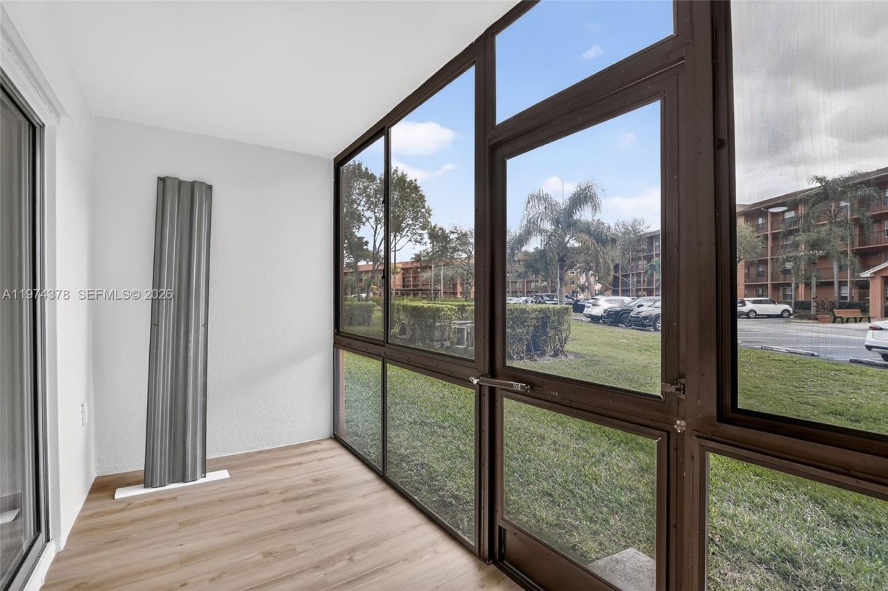 701 SW 142nd Ave, Unit 113S, Pembroke Pines, FL 33027 Photo