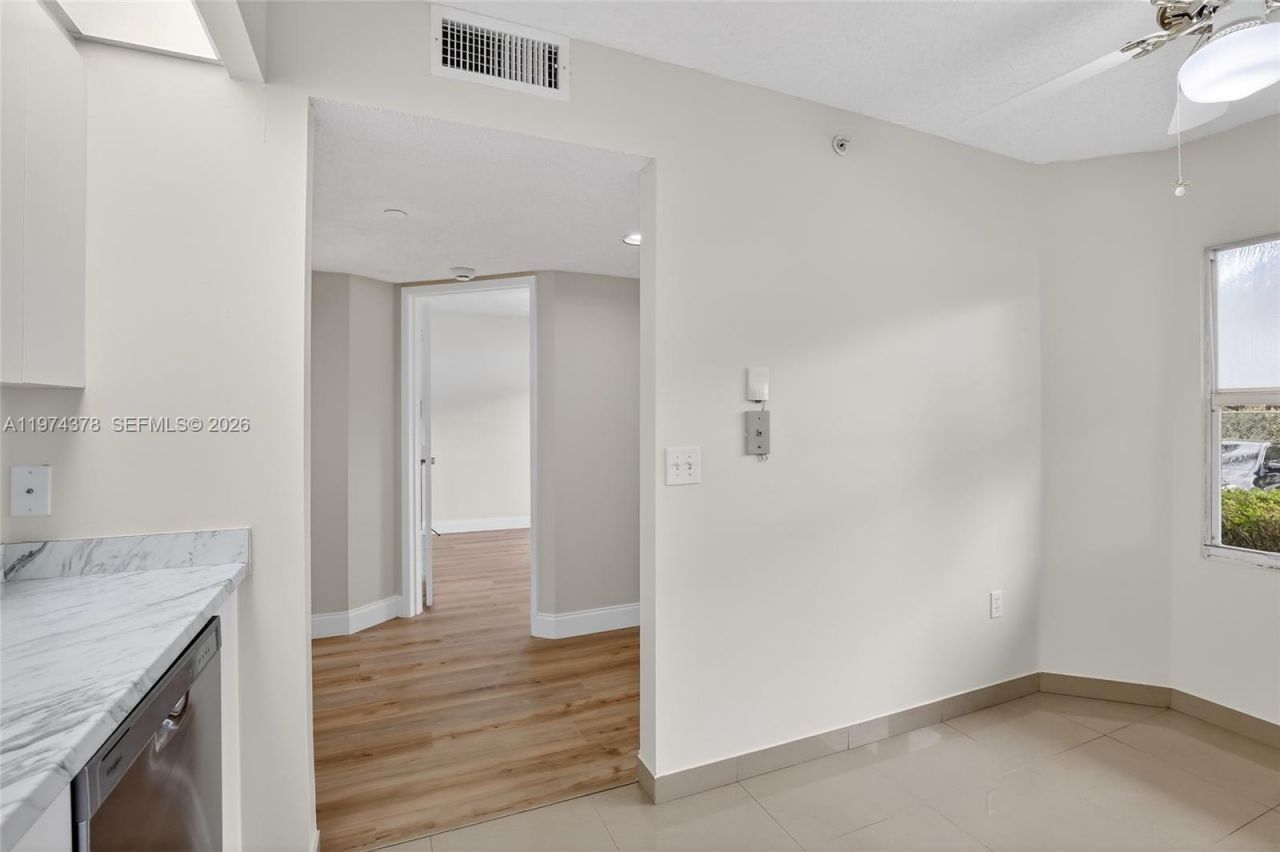 701 SW 142nd Ave, Unit 113S, Pembroke Pines, FL 33027 Photo