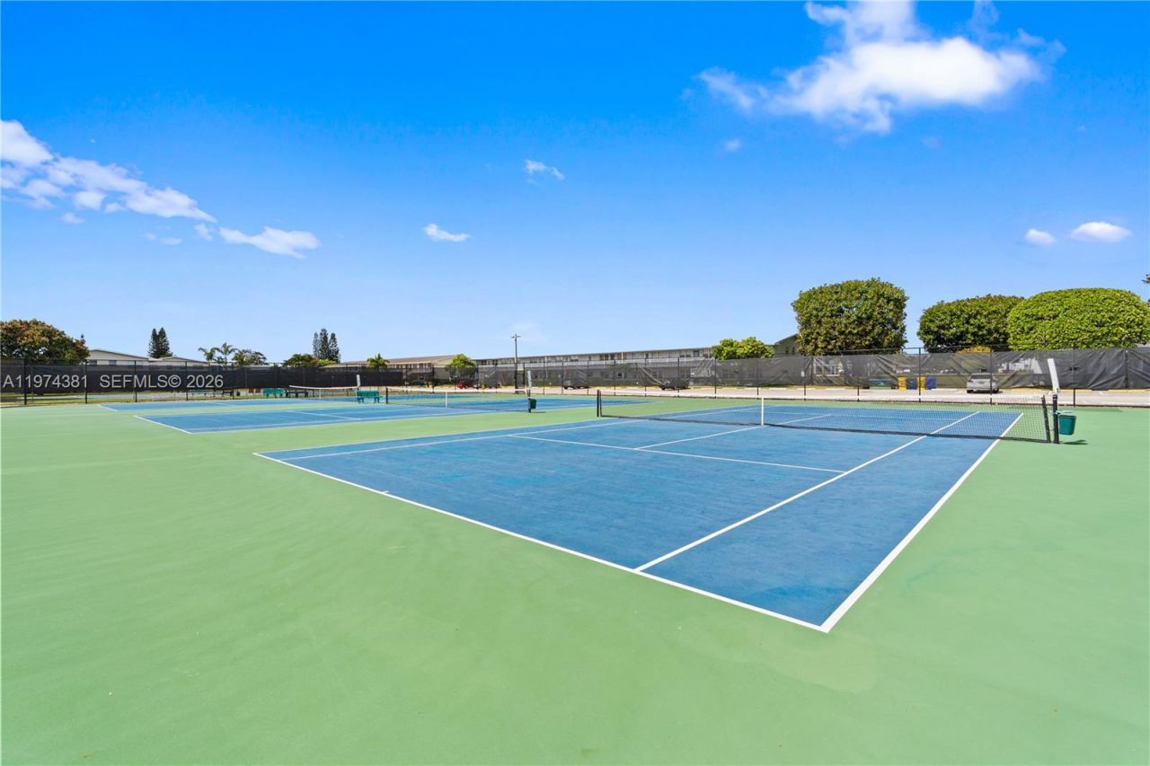 237 Camden J, Unit 237, West Palm Beach, FL 33417 Photo