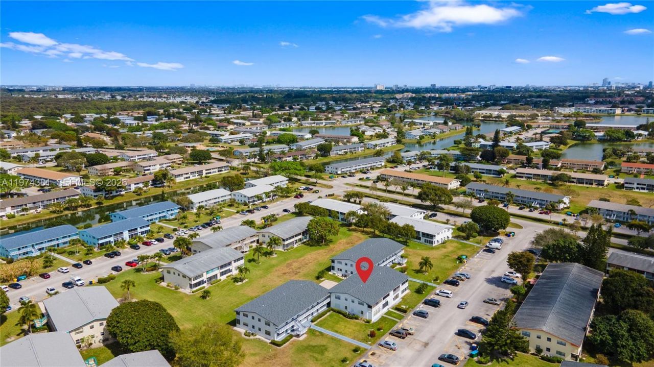 237 Camden J, Unit 237, West Palm Beach, FL 33417 Photo