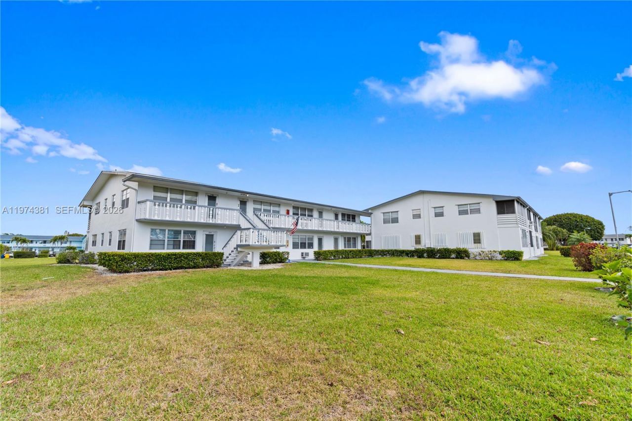 237 Camden J, Unit 237, West Palm Beach, FL 33417 Photo