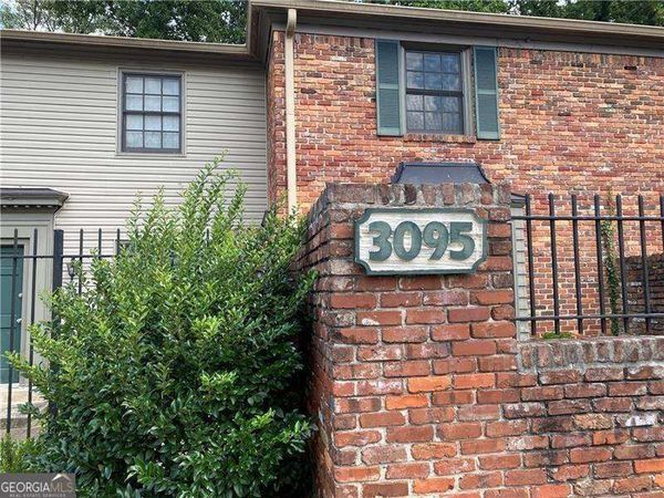 3095 Colonial Way, Unit M, Atlanta, GA 30341