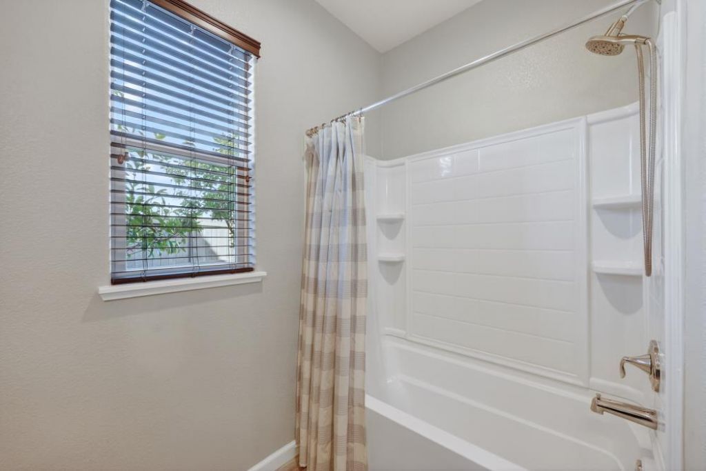 2518 Cowboy Ct, Rocklin, CA 95765 Photo