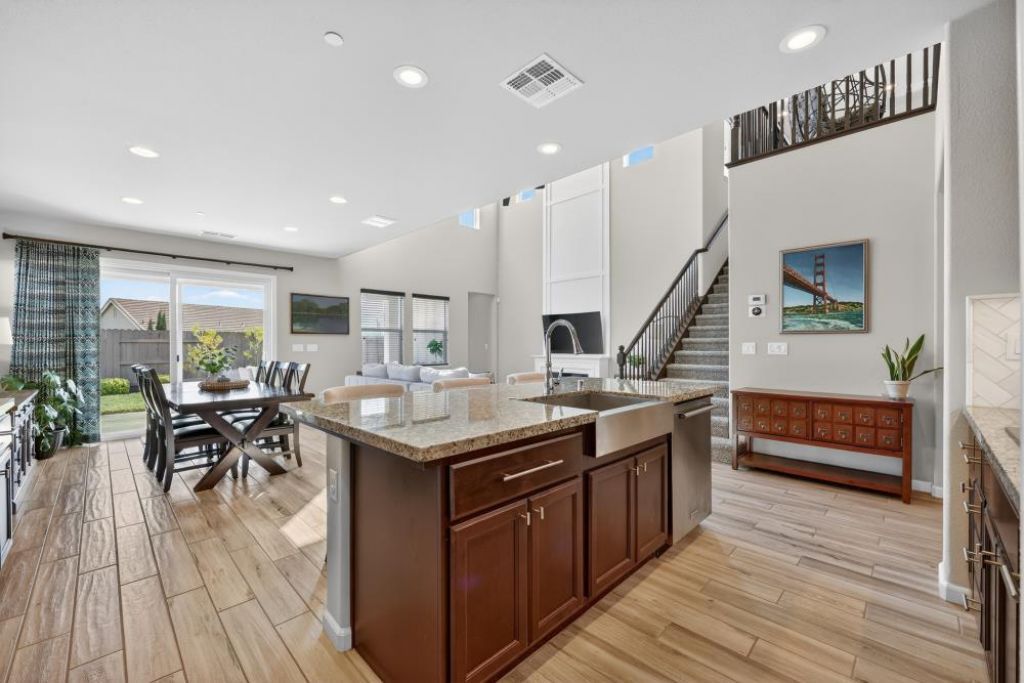 2518 Cowboy Ct, Rocklin, CA 95765 Photo