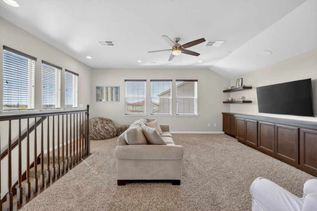 2518 Cowboy Ct, Rocklin, CA 95765 Photo