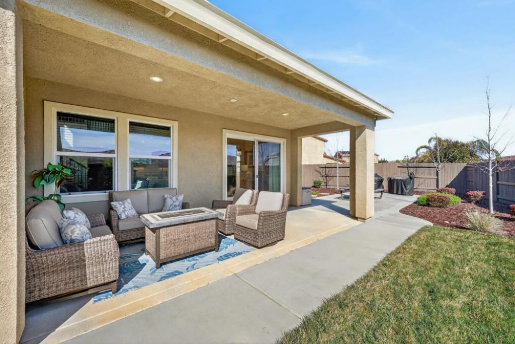 2518 Cowboy Ct, Rocklin, CA 95765 Photo