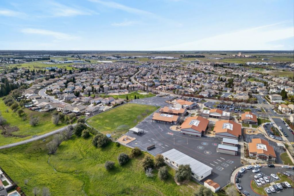 2518 Cowboy Ct, Rocklin, CA 95765 Photo