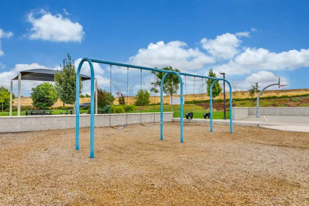 2518 Cowboy Ct, Rocklin, CA 95765 Photo