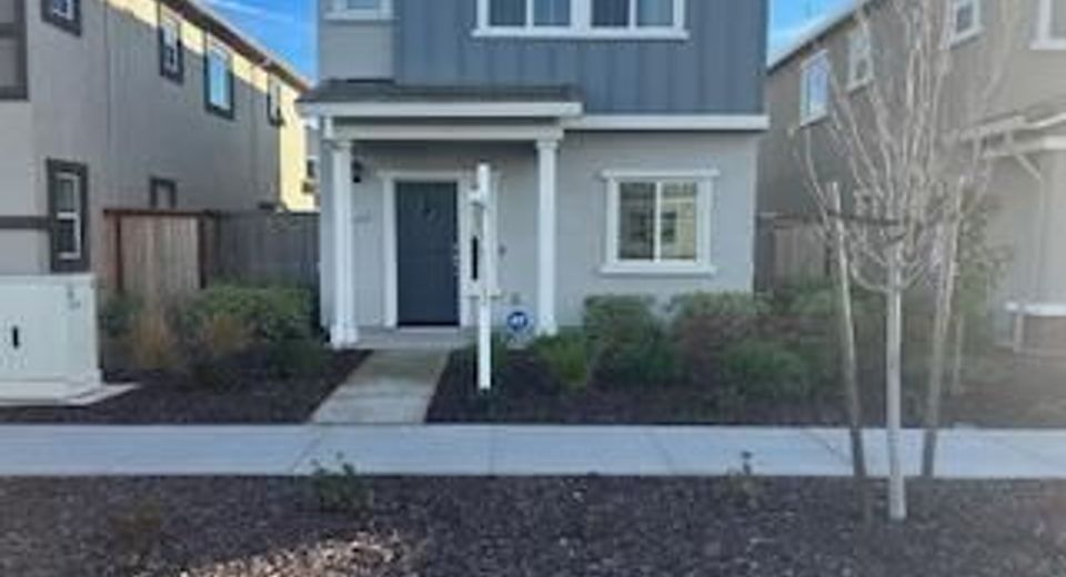 5736 5736 Molino Circle Roseville, Roseville, CA 95747 Photo