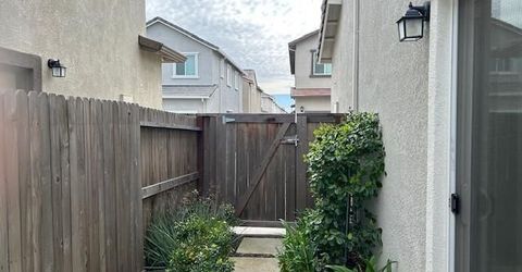 5736 5736 Molino Circle Roseville, Roseville, CA 95747 Photo