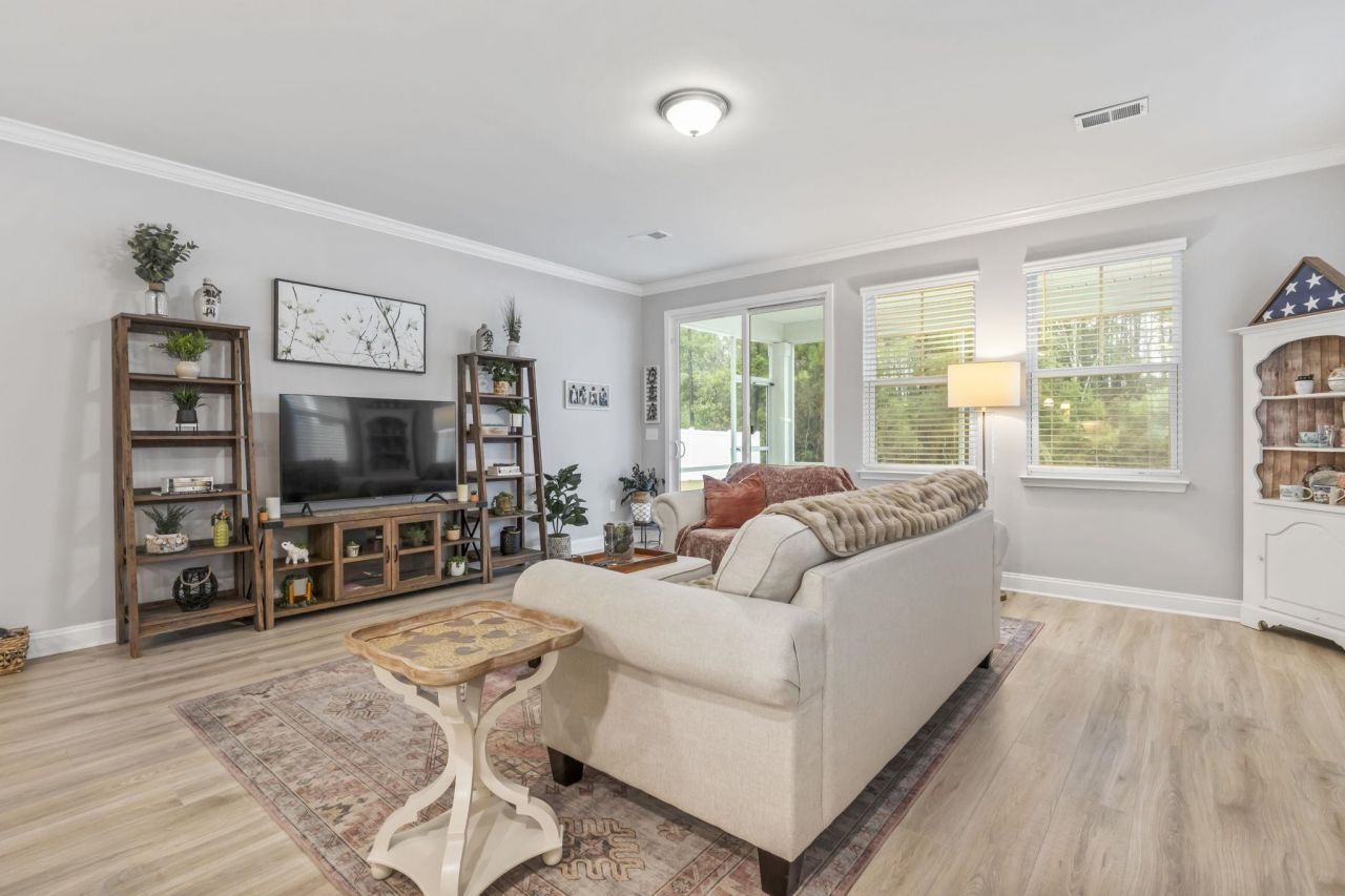 8080 Fort Hill Way  Photo 12