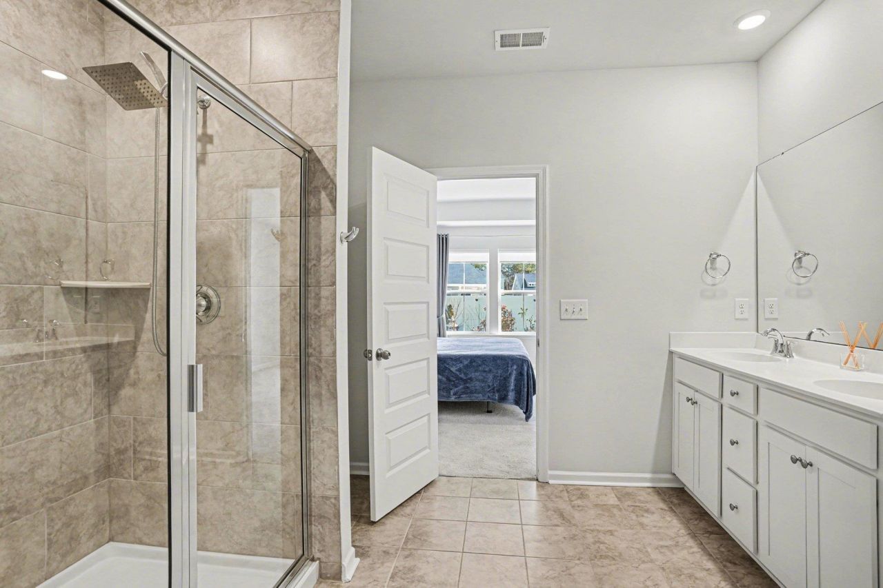 159 Albatross Way  Photo 17